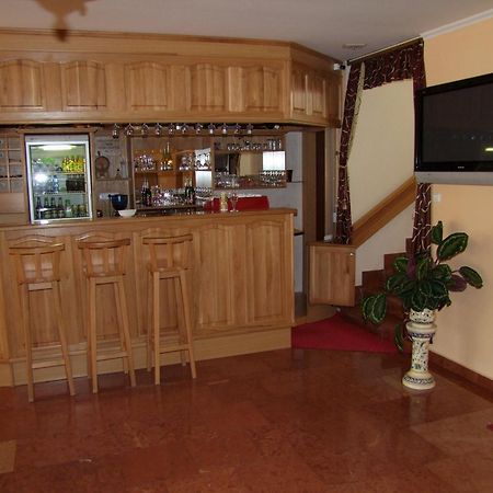 Julia Panzio Bed & Breakfast ไฮจ์ดุสโซบอสโล ภายนอก รูปภาพ